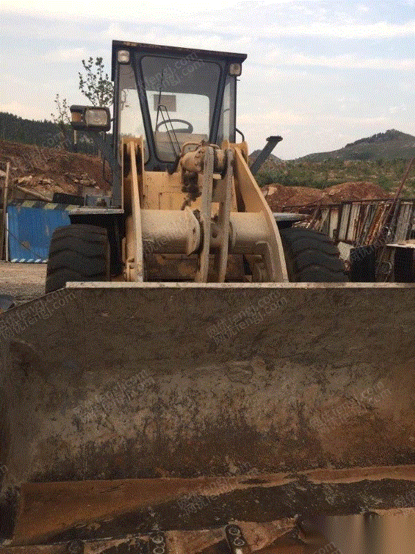 二手德工30装载机出售
