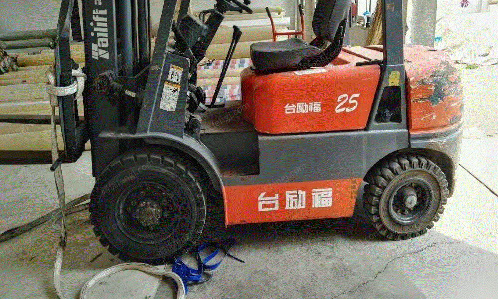 5吨台励福叉车,出售