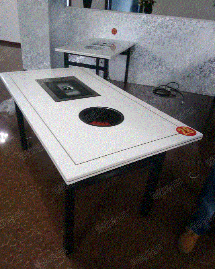 出售二手大理石烧烤桌