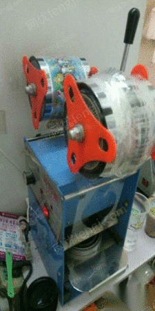 二手封口机出售