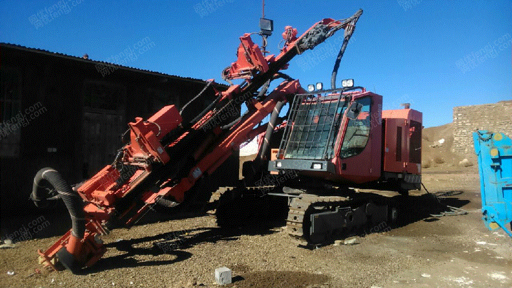 出售二手山特维克凿岩机