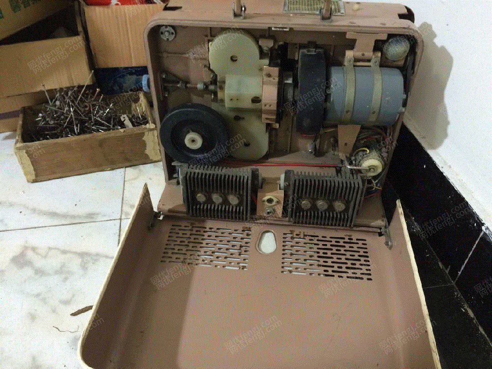 处理库存二手电影机