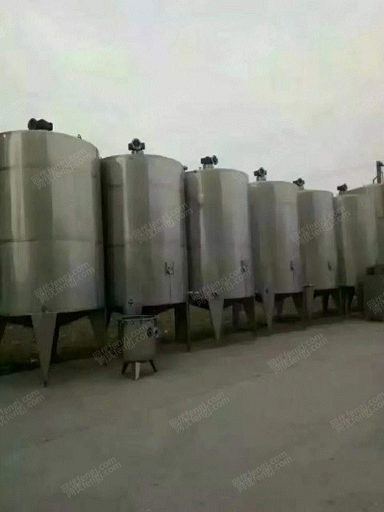 二手储罐价格