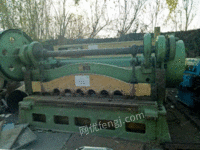 出售绿色的上海产剪板机，能切割6个厚的铁板