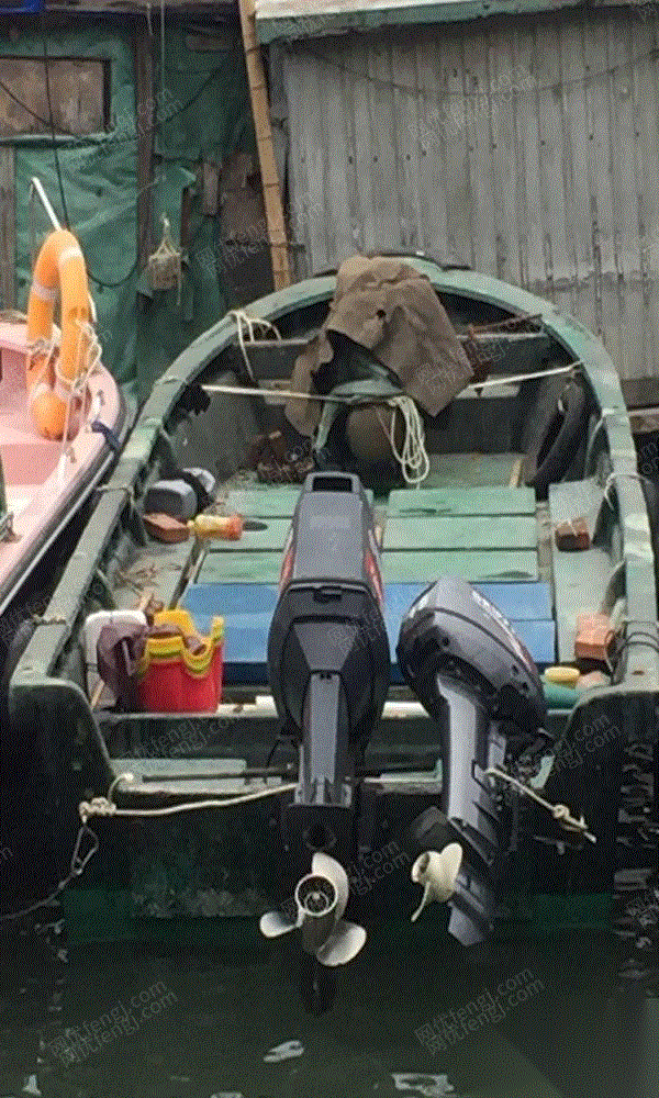 出售二手快艇船