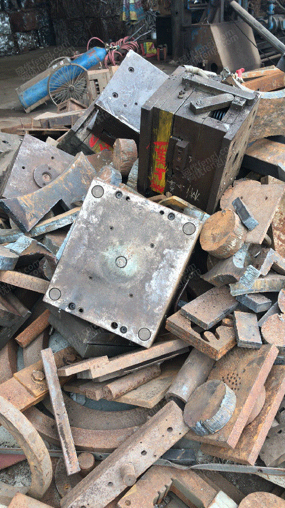 求购大量废钢重废模具钢