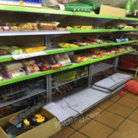 因超市关闭，超市货架低价转让