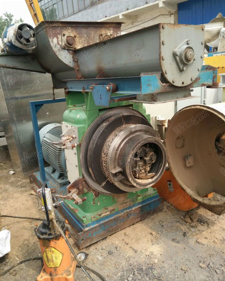 二手成型设备价格