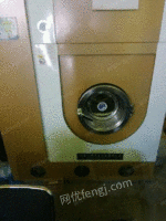 低价出售四氯乙烯干洗机一台