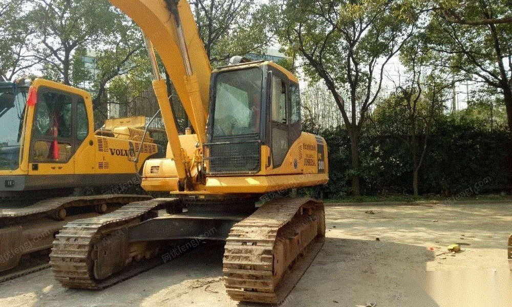 小松pc8000-6挖掘机出售