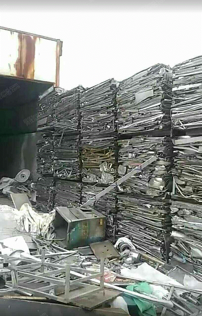 200系列不锈钢价格