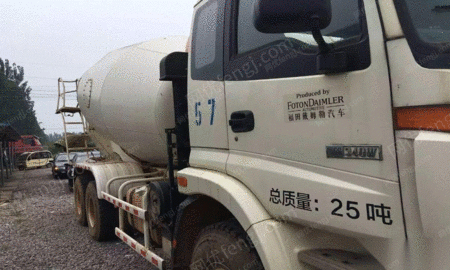 二手水泥罐车出售