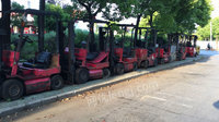 处理一批力致优电瓶叉车