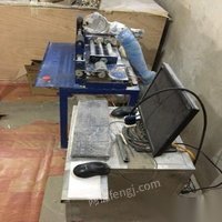临湘市浮漂厂设备整套转让有全自动浸漆机一台和全自动成型机一台