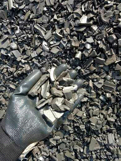 出售暖气片生铁纯块