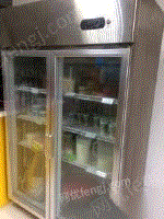 酸奶机，冰淇淋机等鲜奶吧设备出售