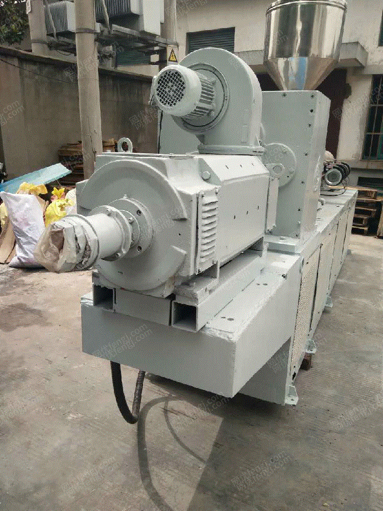 二手擠出片材機出售