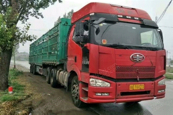 多台11年j6375双驱跑配货车13米高低板挂出售