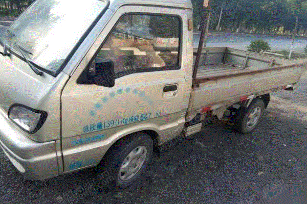 出售长安小单排.车况好.无事故.刚买的保险.刚检的车.