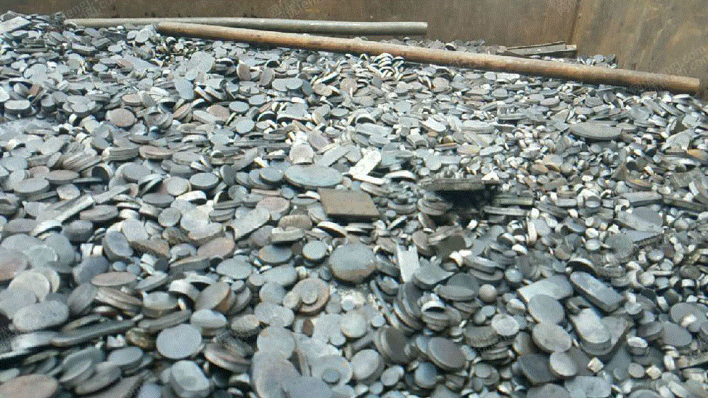 求购大量冷轧冲子 求购大量冷扎冲子 求购河南许昌二手废钢铁吨,成色