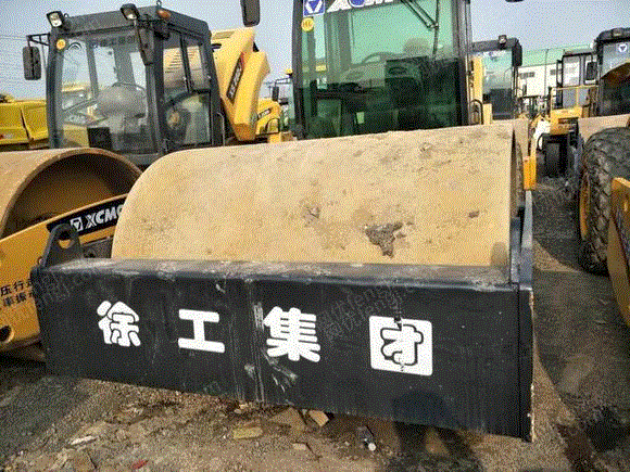 二手路面机械出售