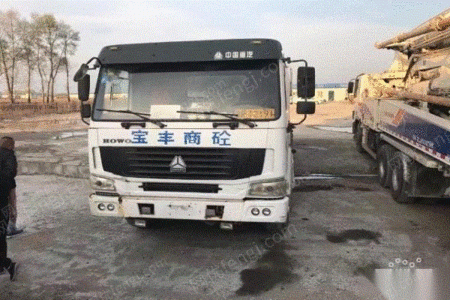 二手水泥罐车出售