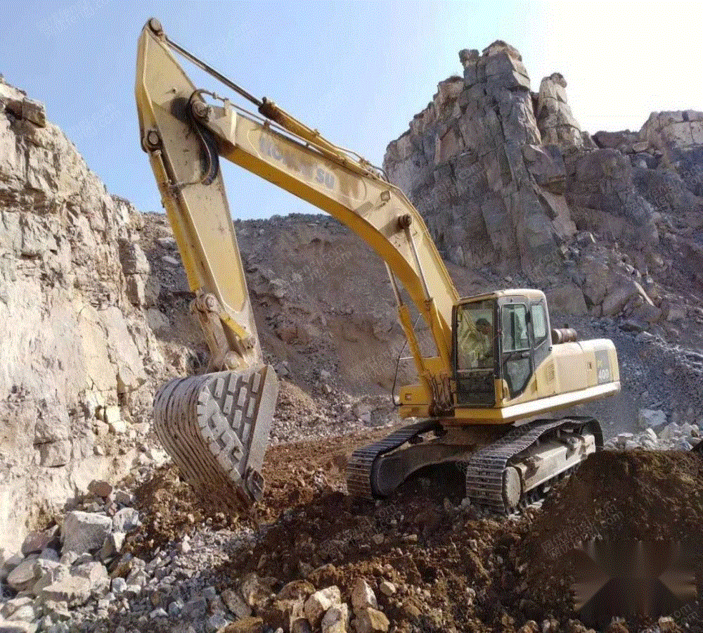 急售纯土方小松360挖掘机