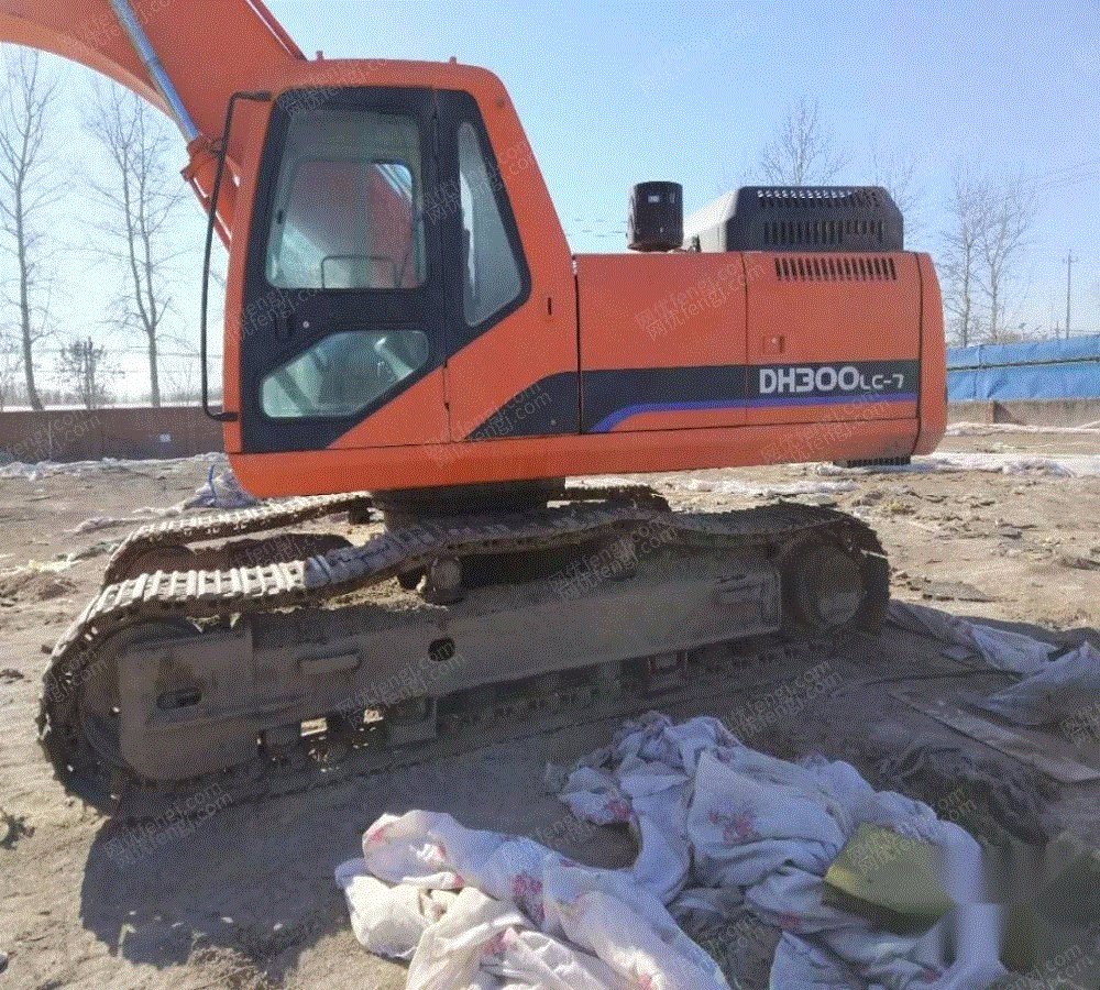 转让个人一手斗山300钩机一台