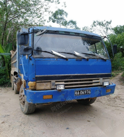 处理库存二手日野泥头车17c 4.68万元