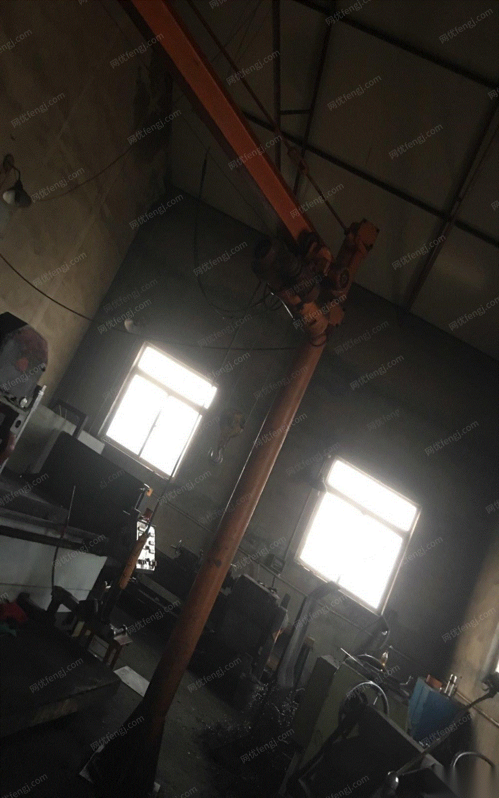 一台自制单臂吊车 8出售