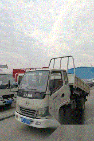 凯马平板自卸车28万元出售