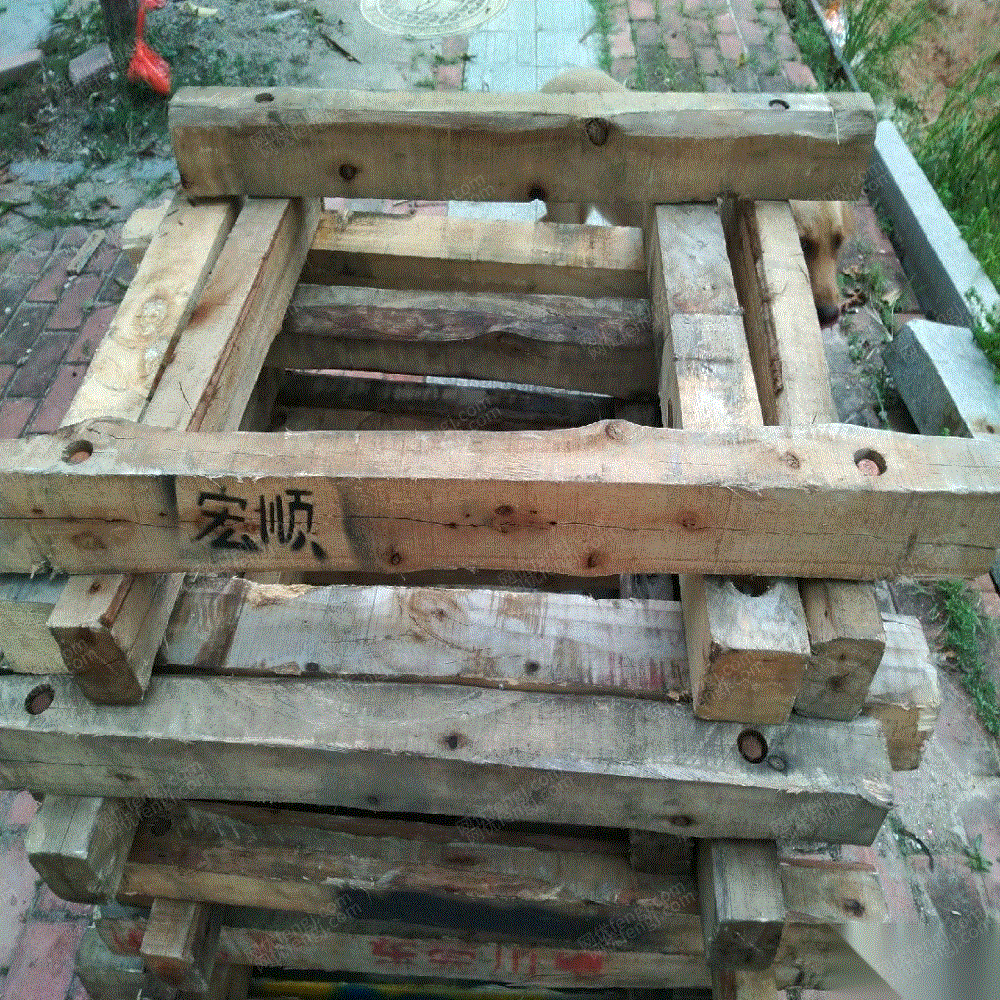 井字架卖16元一个9成新