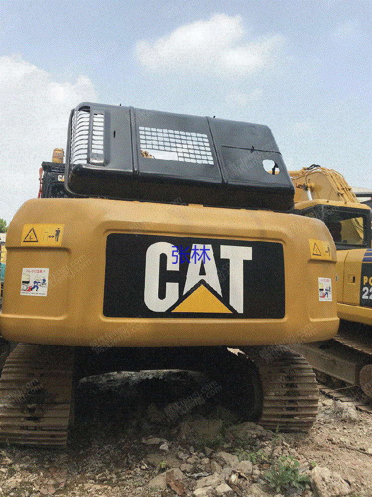 出售原装卡特326d二手挖掘机