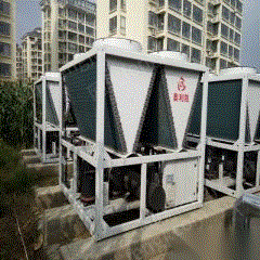 二手風(fēng)冷熱泵機(jī)組出售