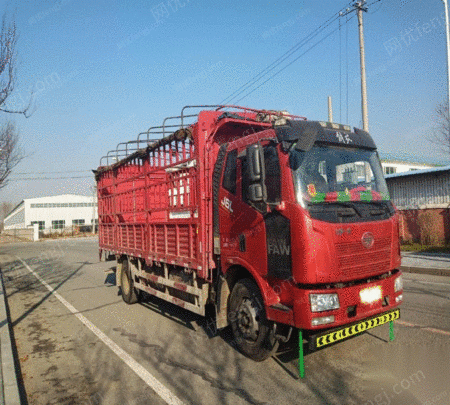 自卸车/翻斗车出售