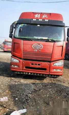 出售二手一批14年解放j6p350马力国四双驱轻货车 10万元