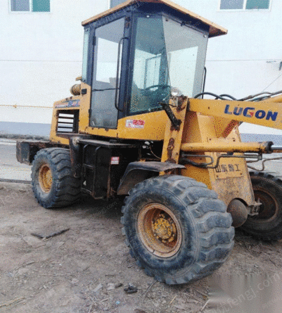 大20装载机出售 2.1万元