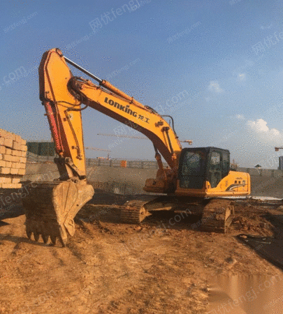 处理旧自用龙工225h挖掘机 22.8万元