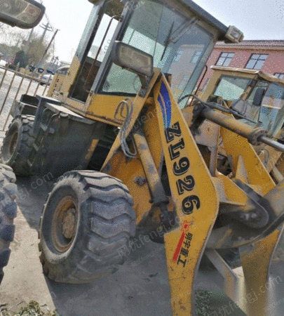 出售闲置二手鲁工一年车,930 1.8万元