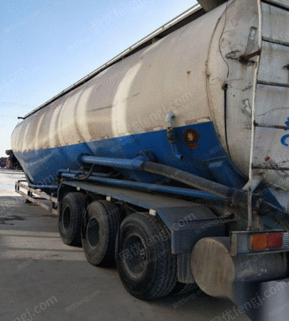 供应二手华宇罐车多台 11万元