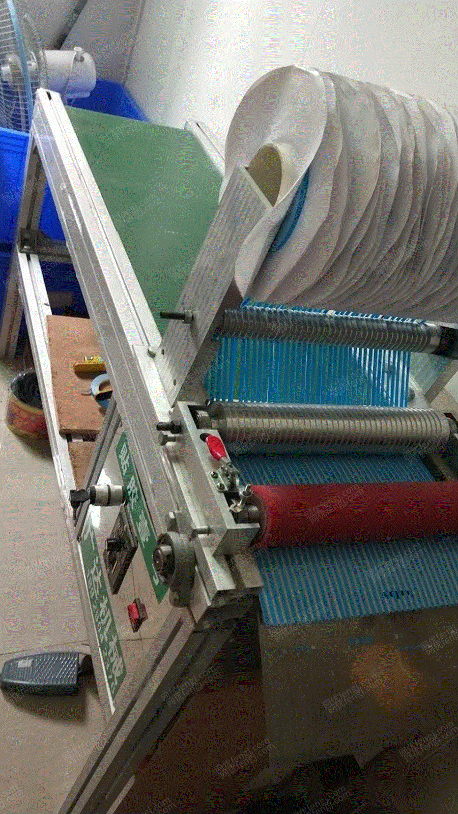 二手紙箱包裝設(shè)備出售