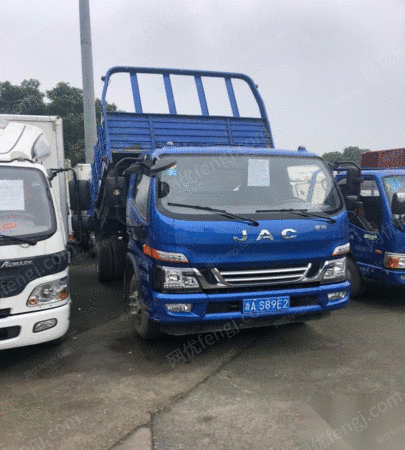 出售闲置二手江淮蓝牌4米2自卸货车 9.5万元
