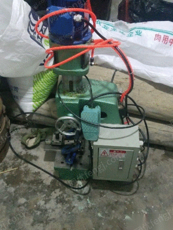 二手皮具制品设备出售