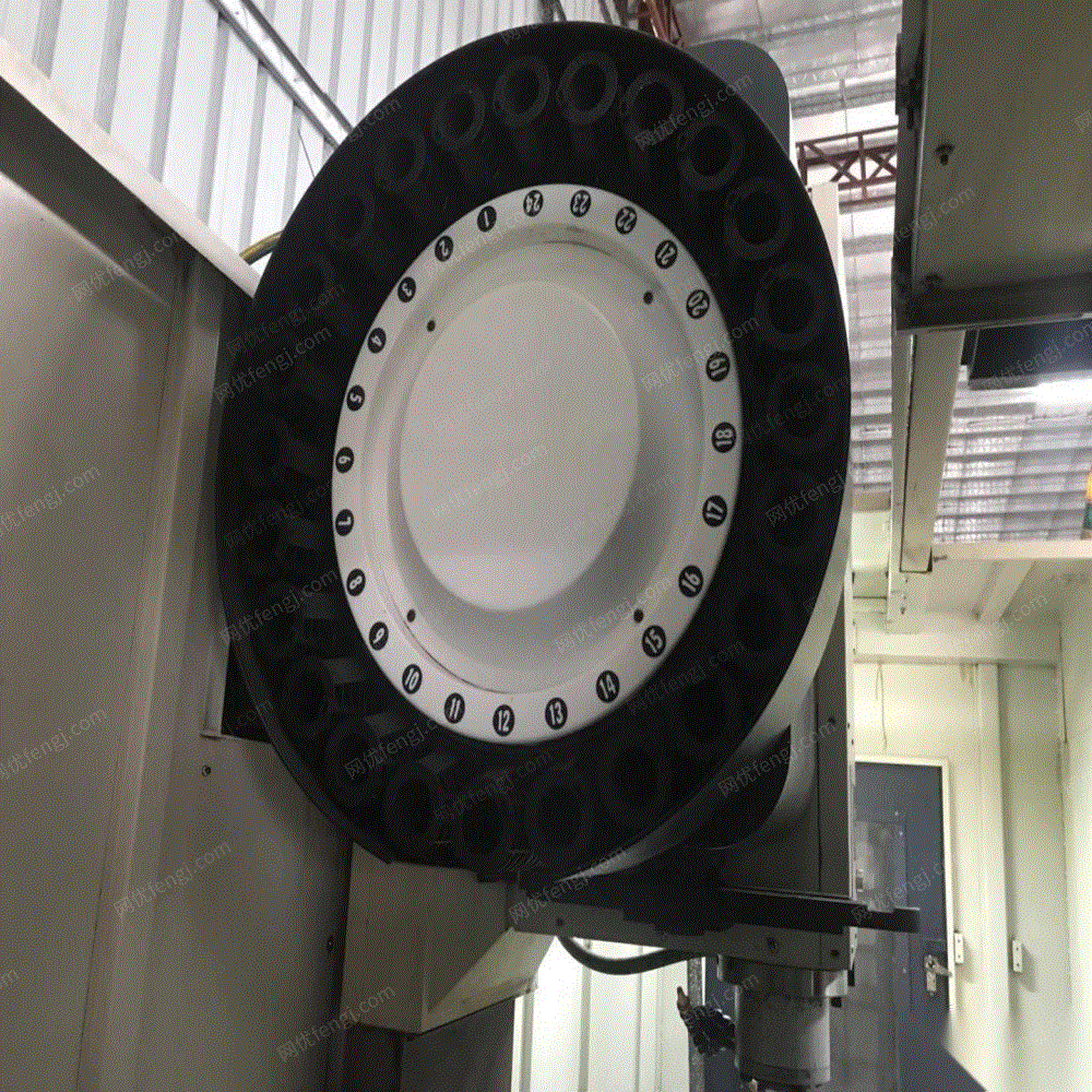 低价出售台湾850友嘉刀臂式刀库加工中心