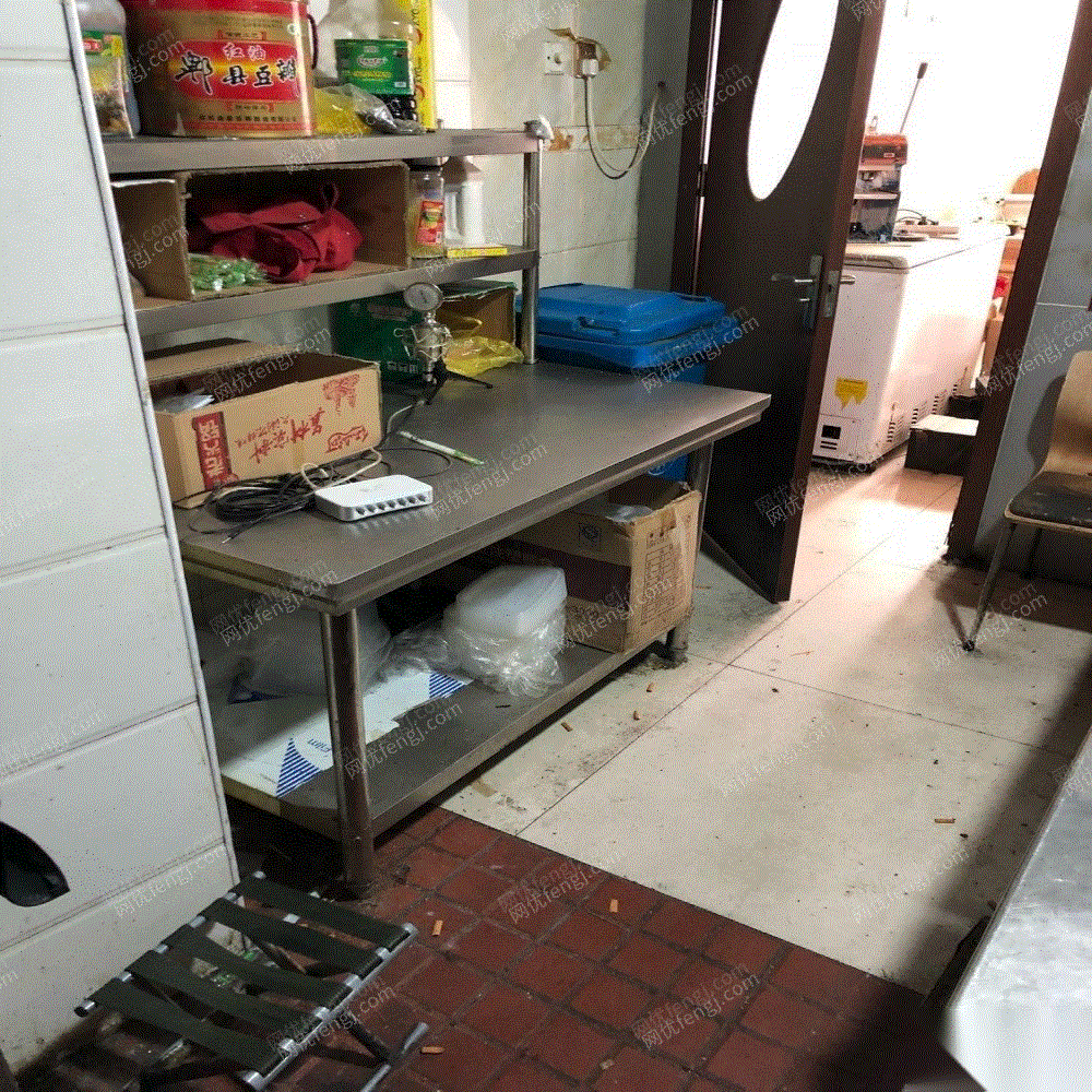 餐厅设备出售