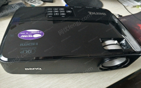 出售一批明基tw5286二手高青投影仪配件齐全