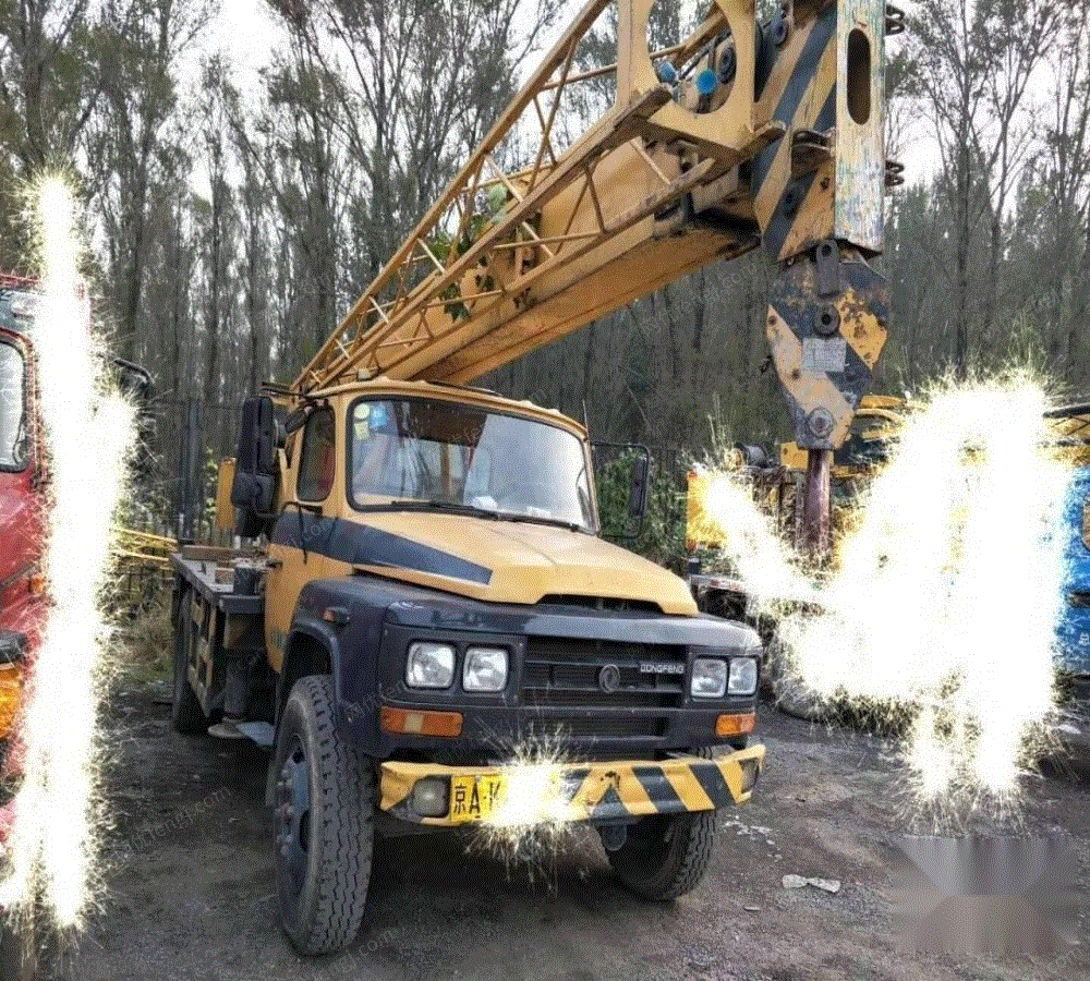 出售京牌柳工8吨吊车