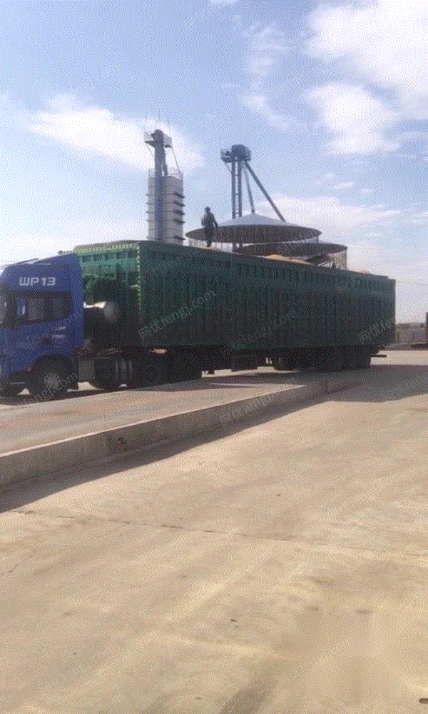 出售挂斗17米长3米2宽集装箱式挂斗绿色