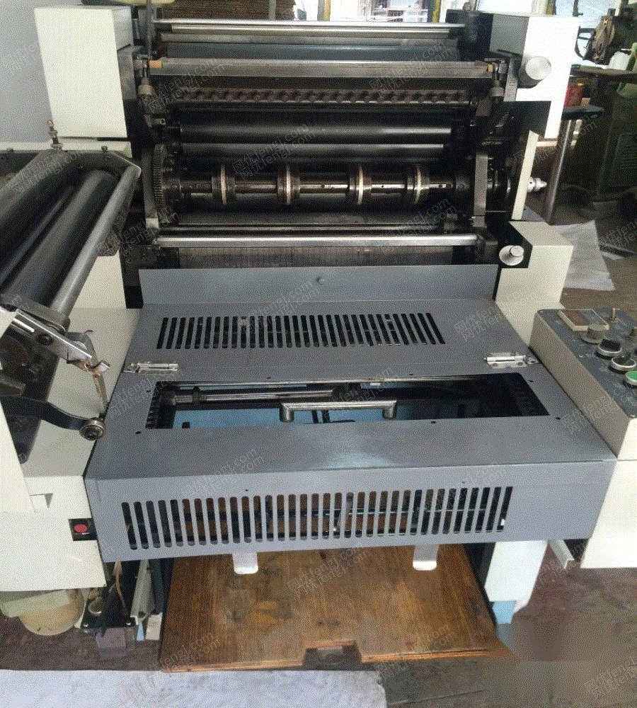 二手打码胶印机