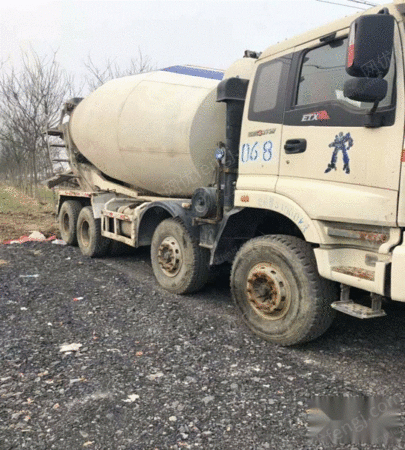 二手水泥罐车出售